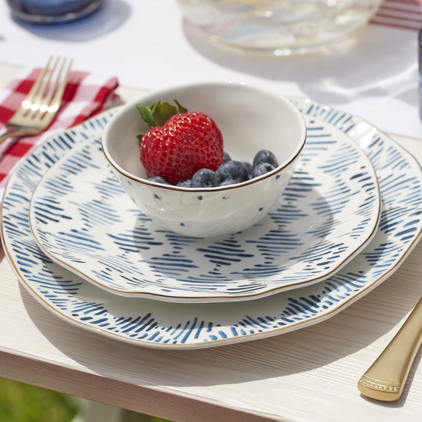 Porcelain Dinnerware and Serveware Collection